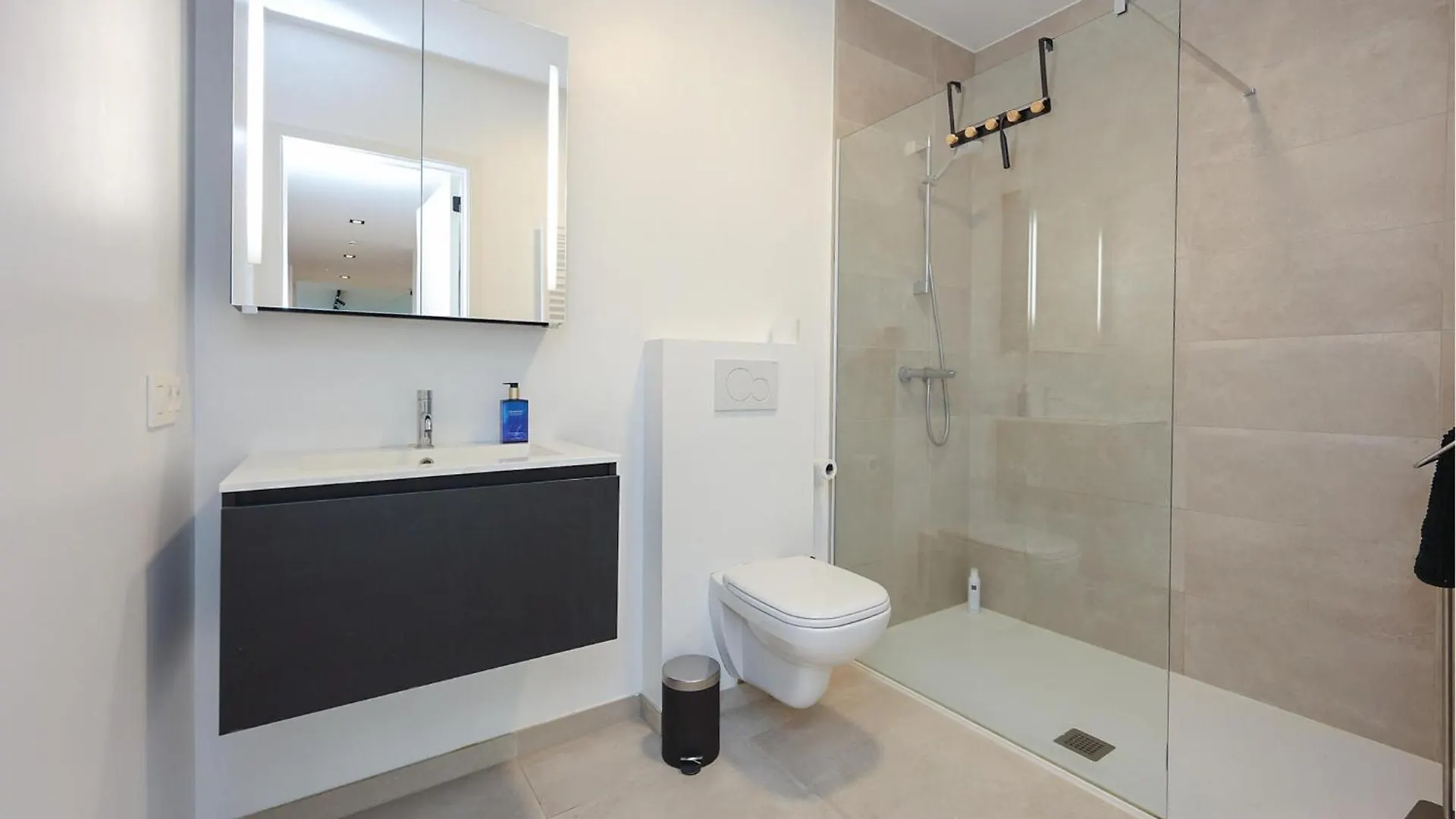 2 Bedroom Nice Apartment In Oostende