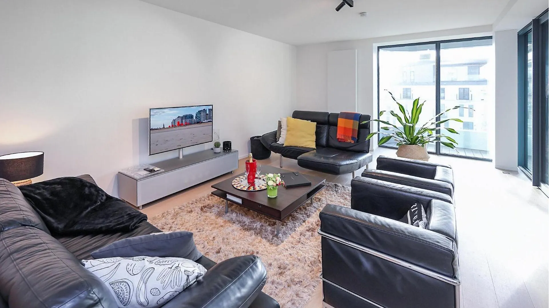 2 Bedroom Nice Apartment In Oostende 0*, Ostend