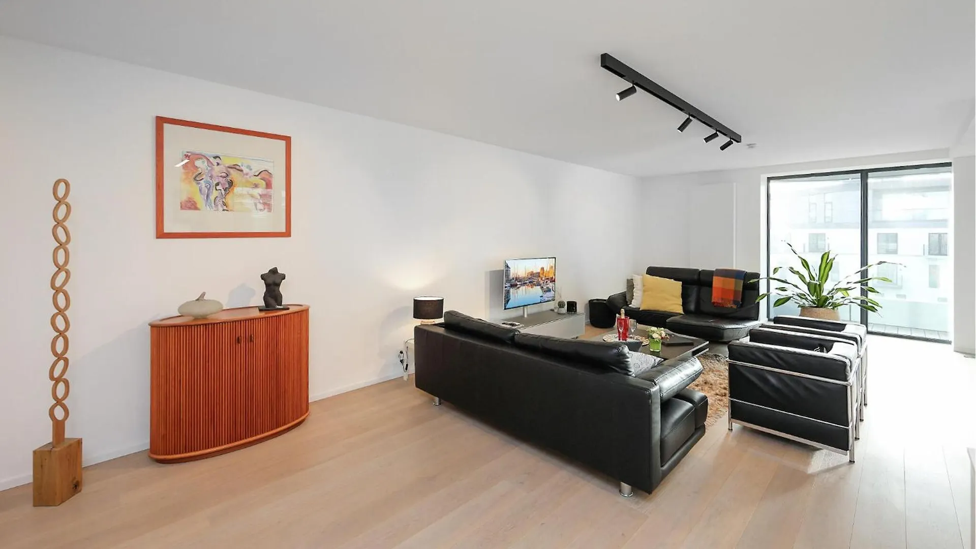 2 Bedroom Nice Apartment In Oostende
