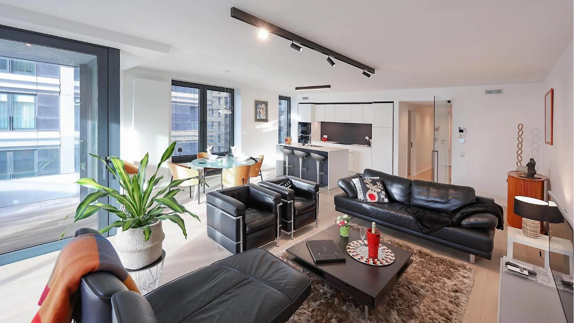 2 Bedroom Nice Apartment In Oostende  Ostend